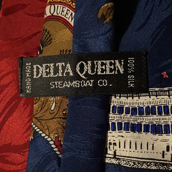 Delta Queen Steamboat Men’s Tie Vintage Silk Necktie Americana Red White Blue - Picture 8 of 8